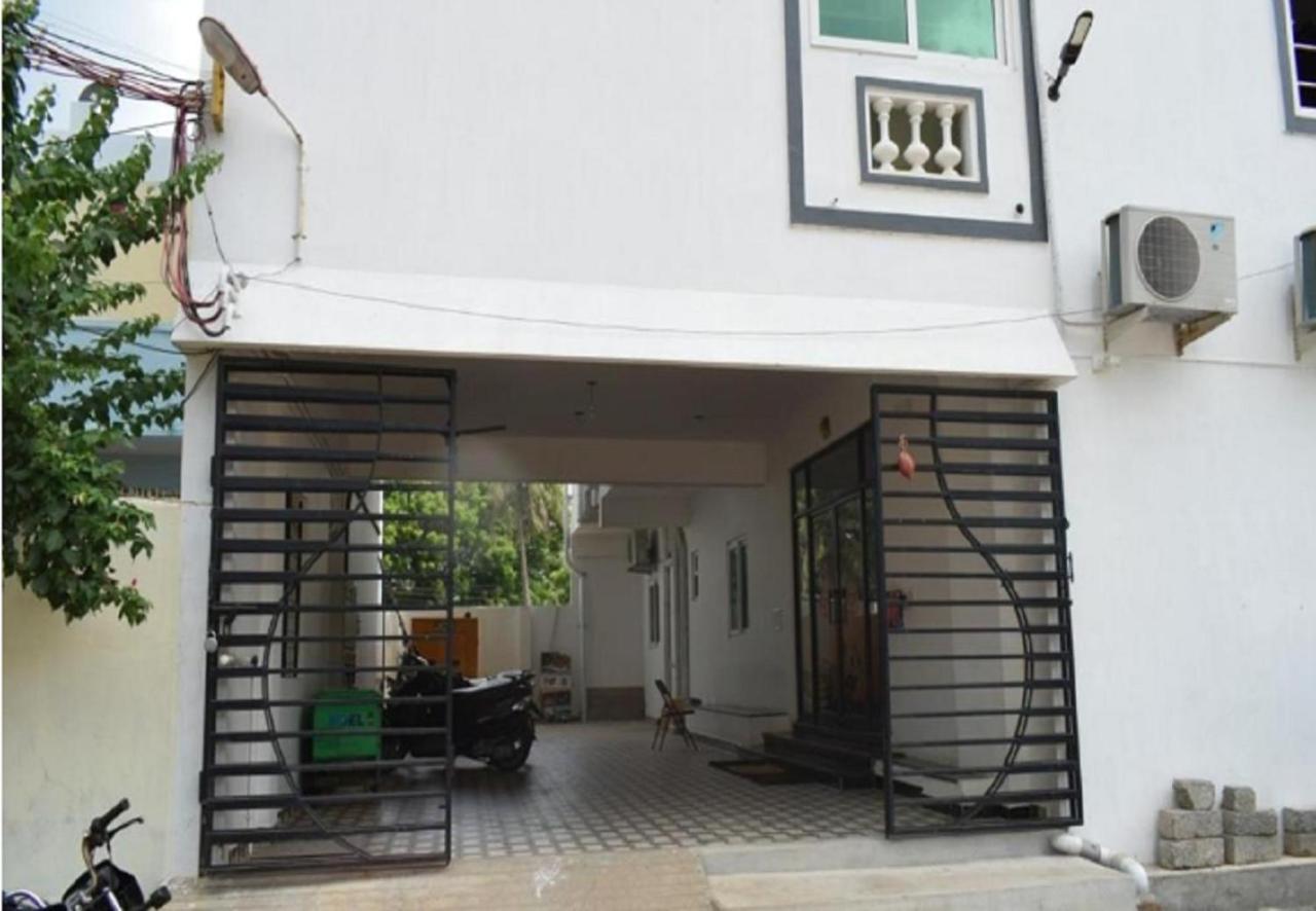 โรงแรมราณี แอนด์ ราณี เรซิเดนซี ปอนดิเชอรี ภายนอก รูปภาพ